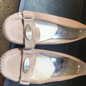 Michael Kors Nude Flats Women’s size 6